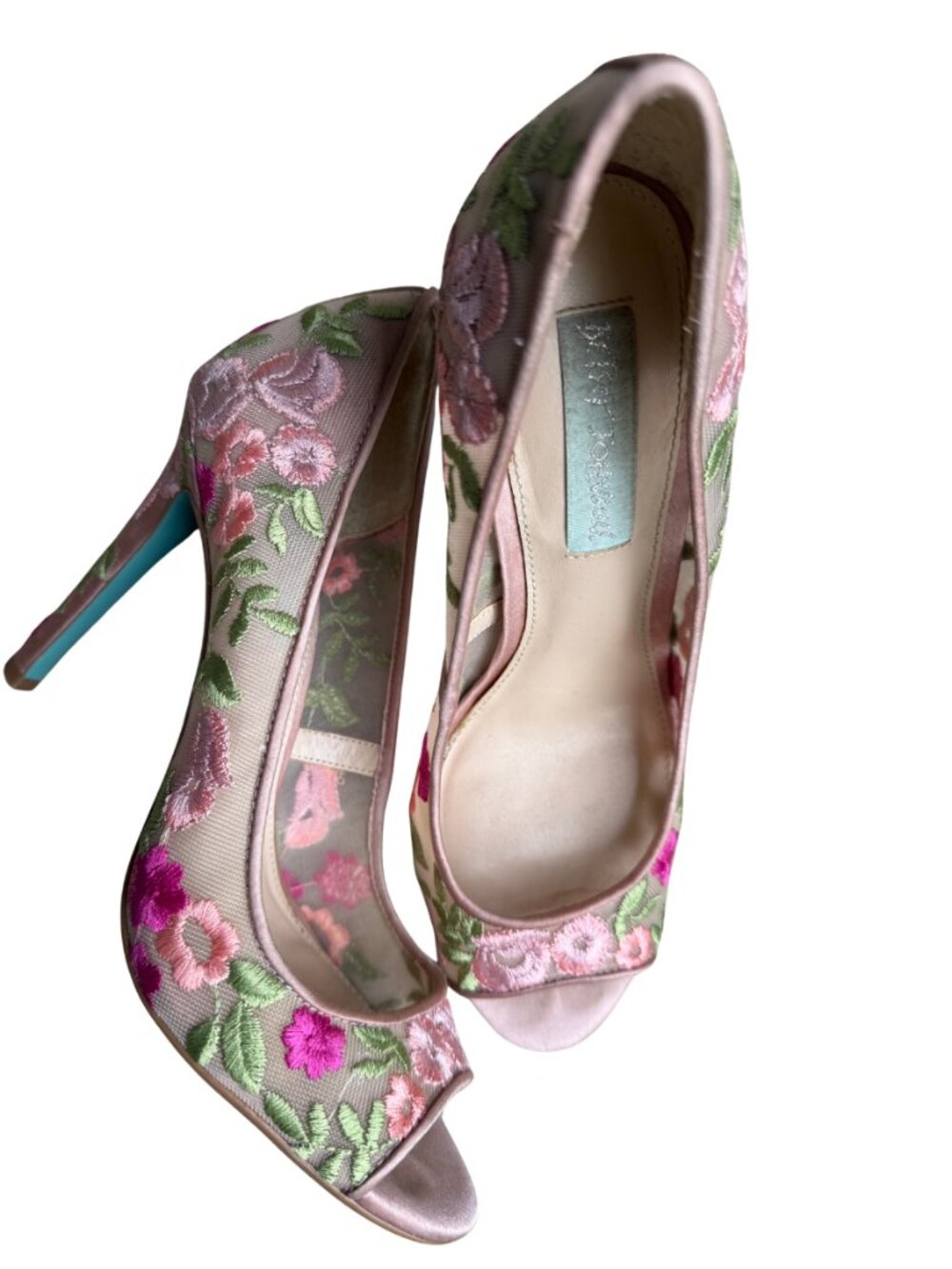 Betsey Johnson Embroidered Floral Peep Toe Heels Size 6 Pink Satin Mesh Stiletto - Picture 3 of 15